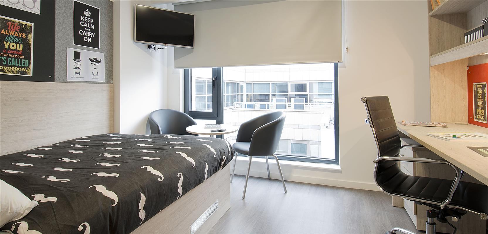 Student London, Iq Bloomsbury Student Source