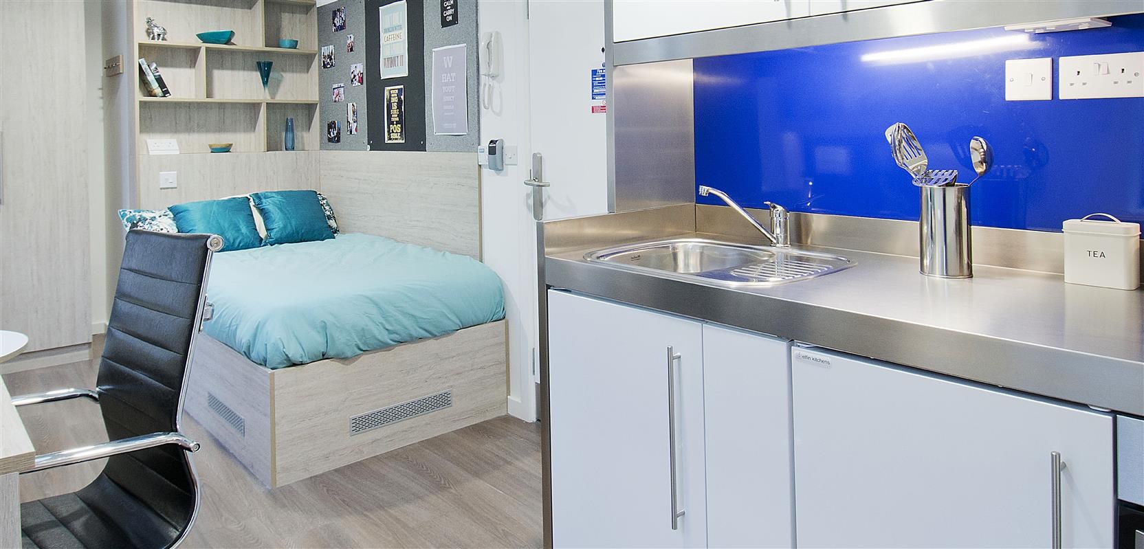 Student London, Iq Bloomsbury Student Source