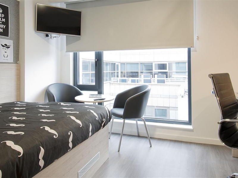 Student London, Iq Bloomsbury Student Source